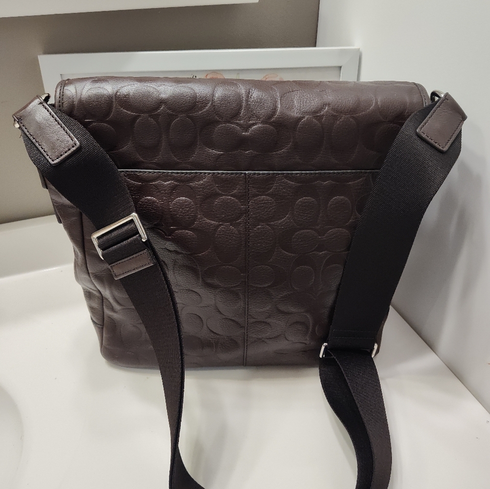 🤎EUC Coach Signature Monogram Logo Adjustable Crossbody Messenger Bag, Chocolat - Picture 12 of 16